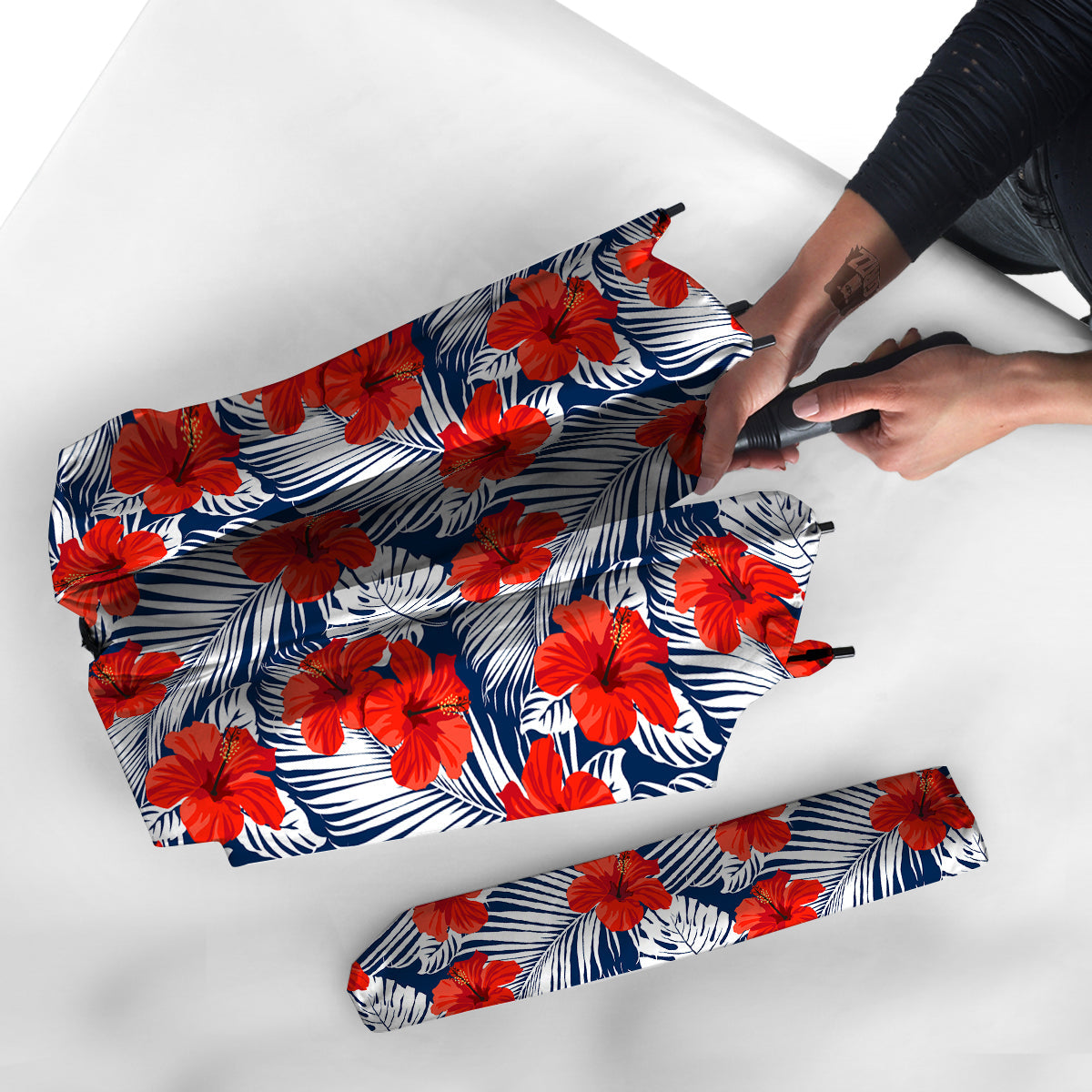 Hibiscus White Leaves Print Pattern Umbrella-grizzshop