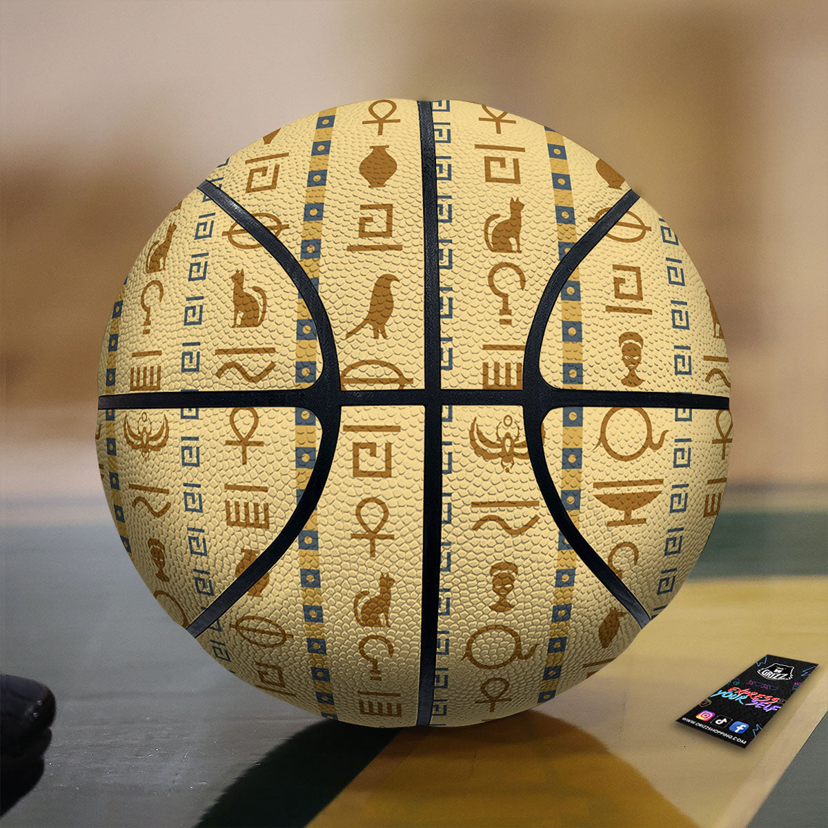 Knitted Heart Print Pattern Basketball