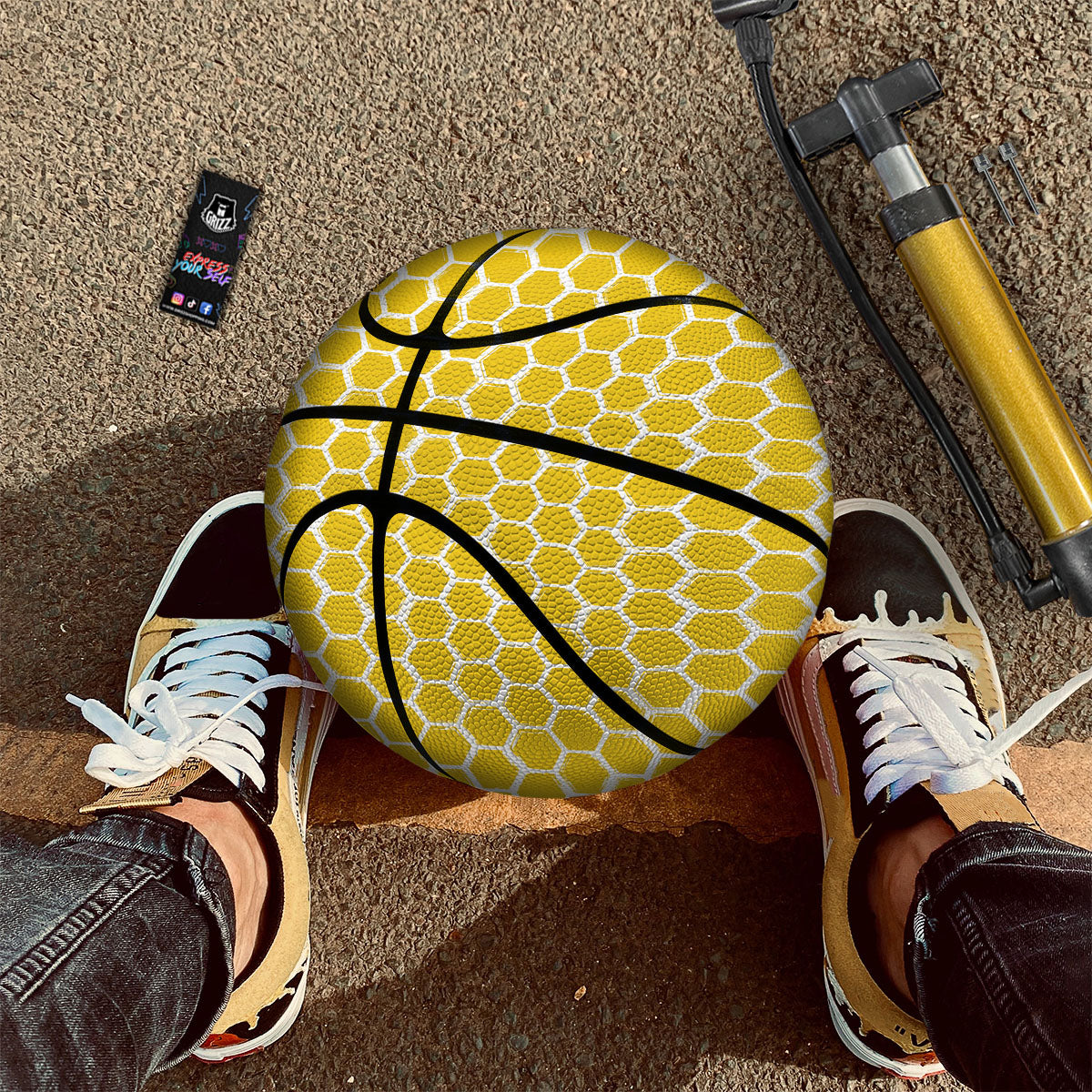 Honeycomb Print Pattern Basketball-grizzshop