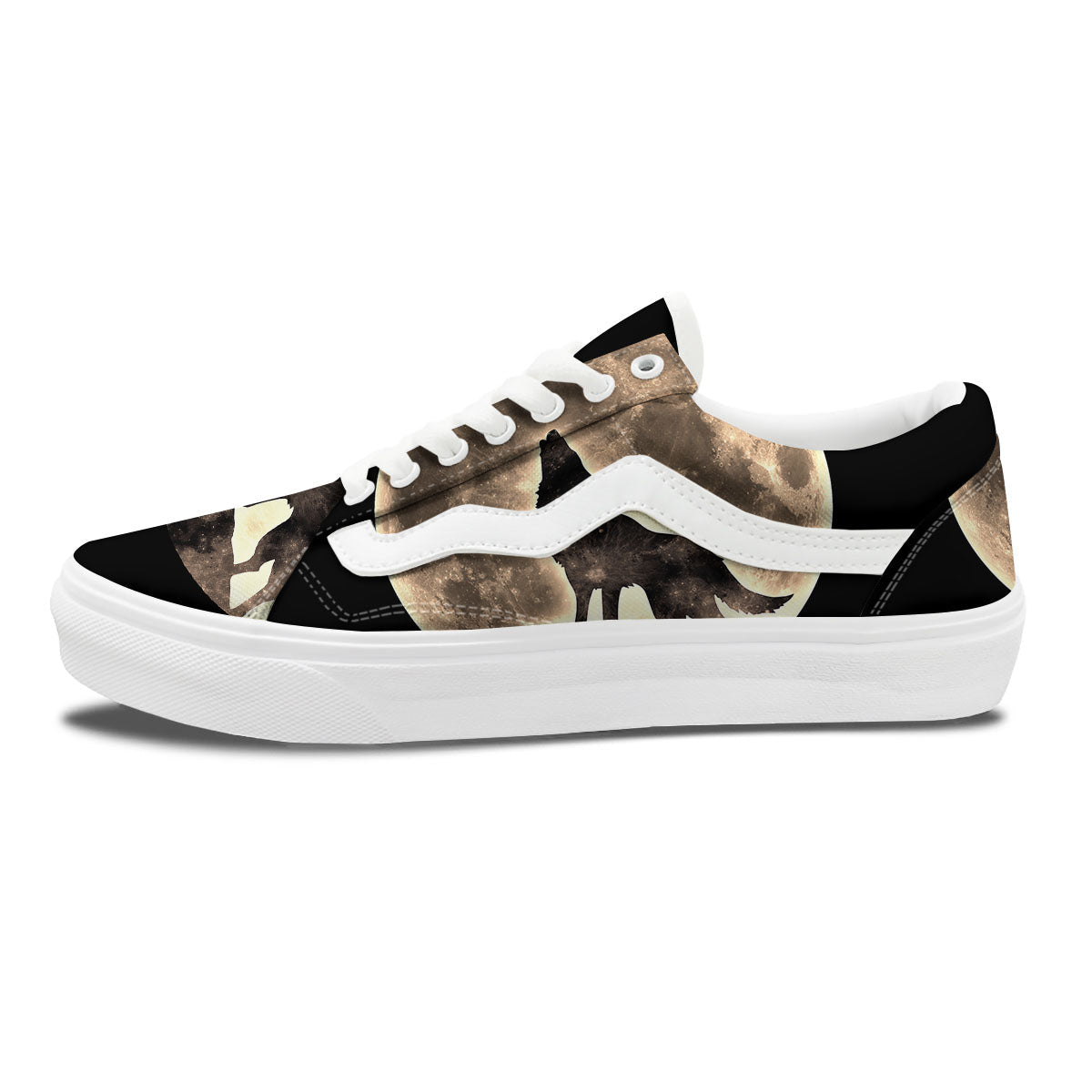 Howling Wolf Full Moon Print Skate Shoes-grizzshop