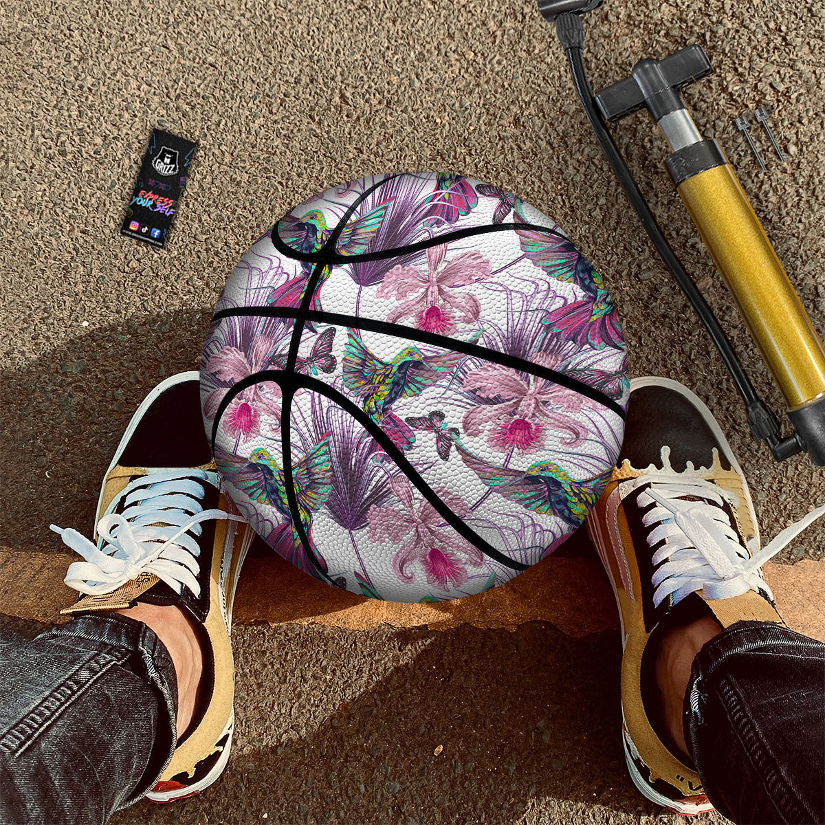 Hummingbird And Pink Flowers Print Basketball-grizzshop