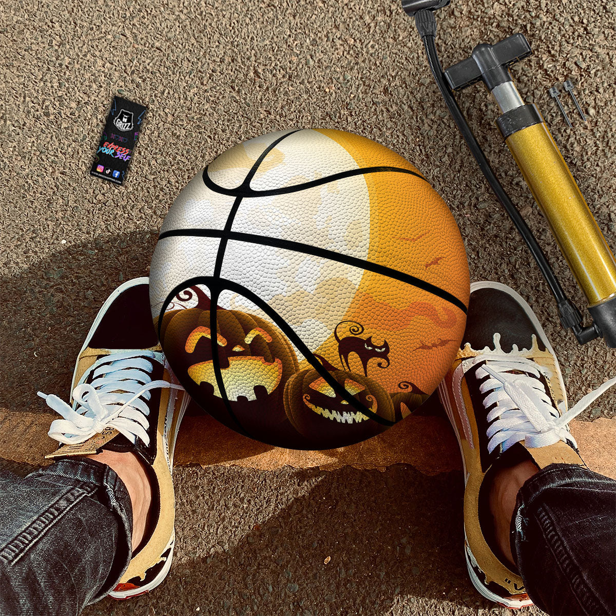 Jack-O'-Lantern Pumpkin Halloween Print Basketball