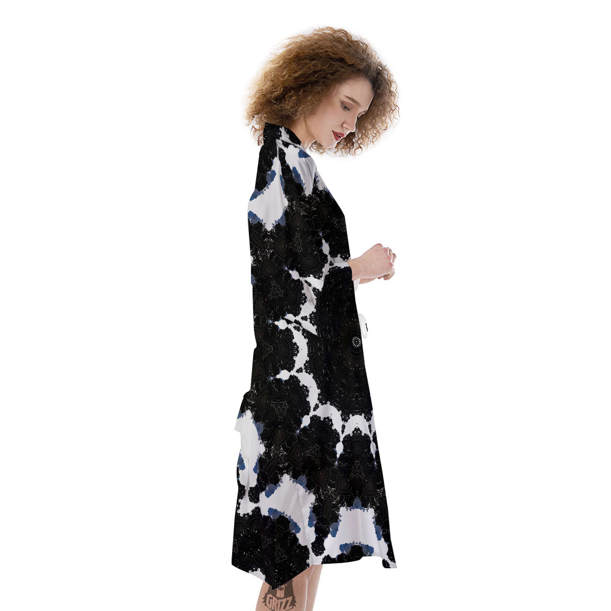 Kaleidoscope White And Black Print Kimono-grizzshop