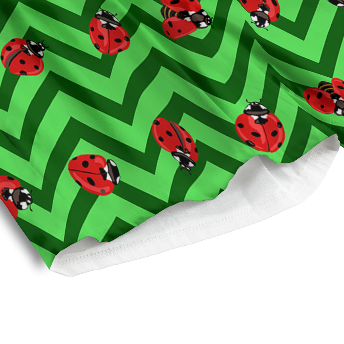 Ladybug Zigzag Green Pattern Men's Athletic Shorts-grizzshop