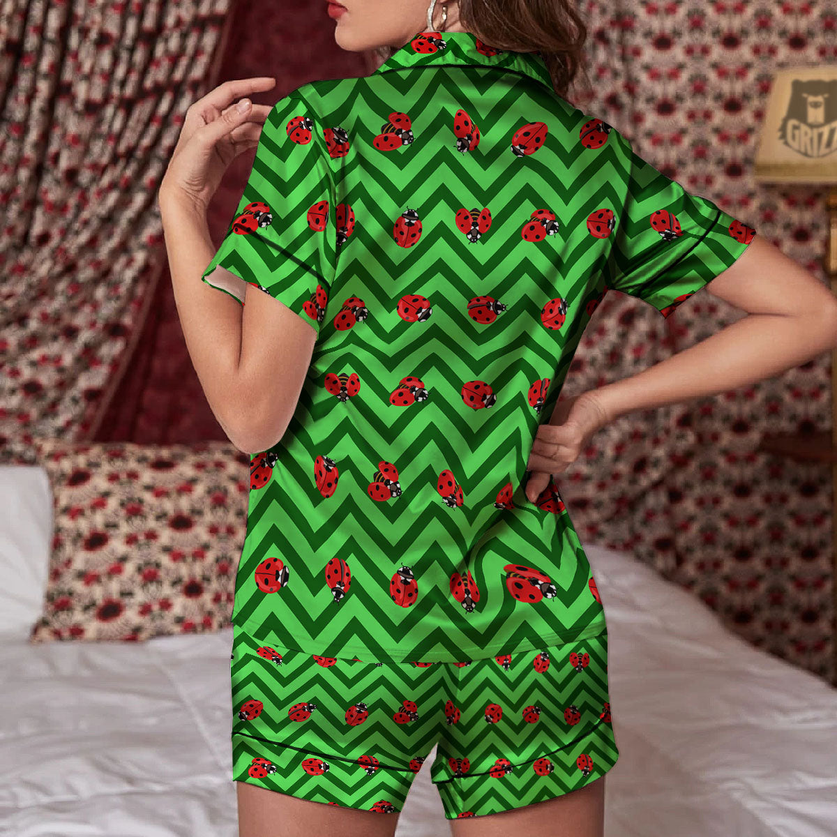 Ladybug Zigzag Green Pattern Women Silk Pajamas-grizzshop