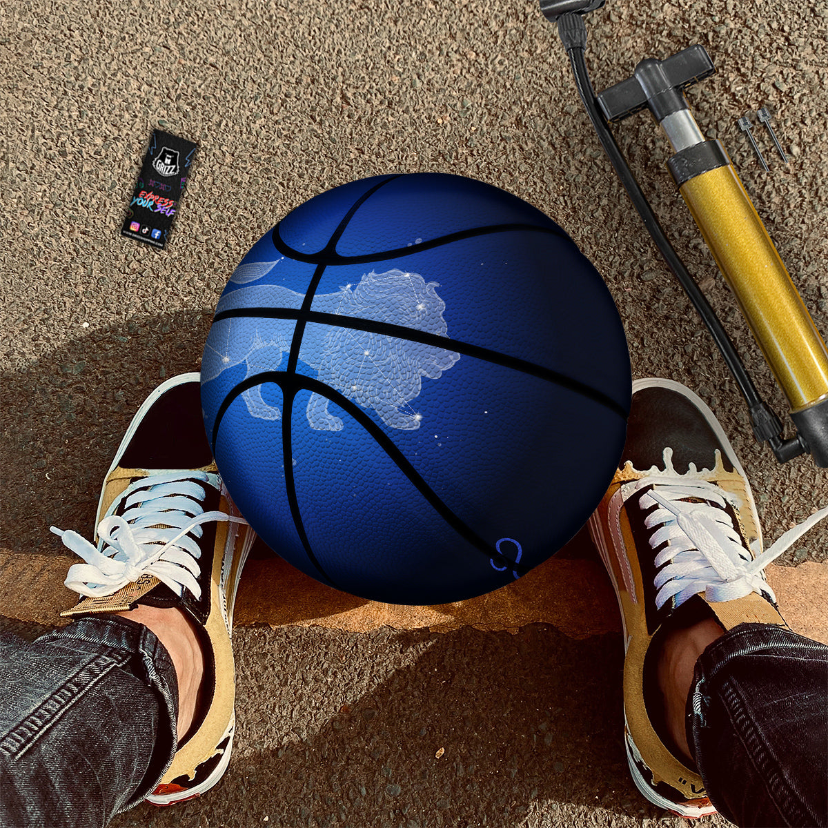 Leo Constellation Print Basketball
