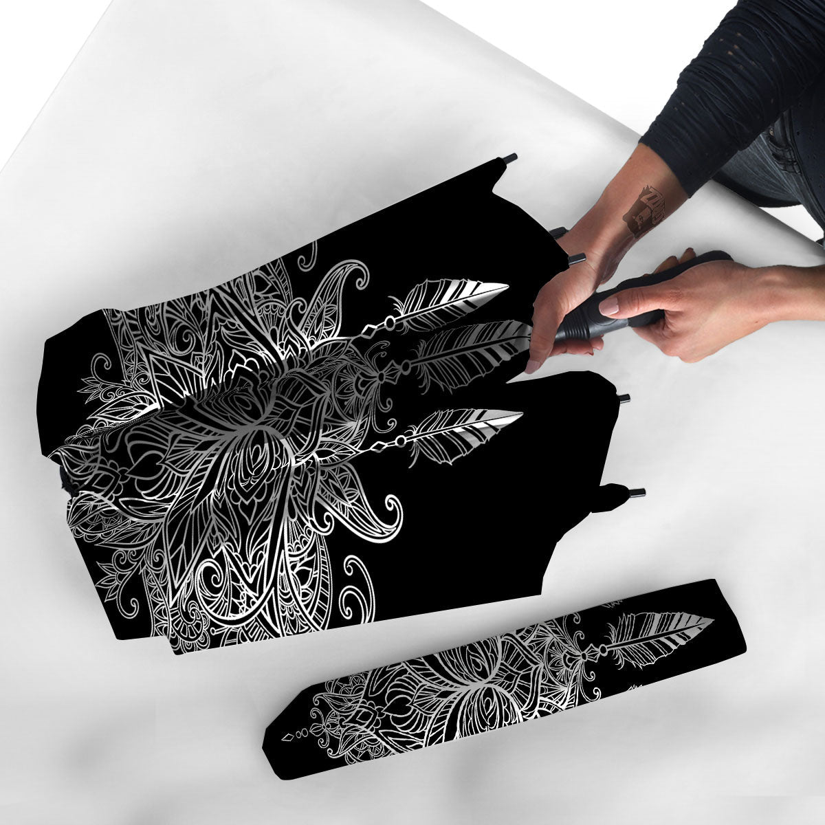 Lotus Mandala White And Black Print Umbrella-grizzshop