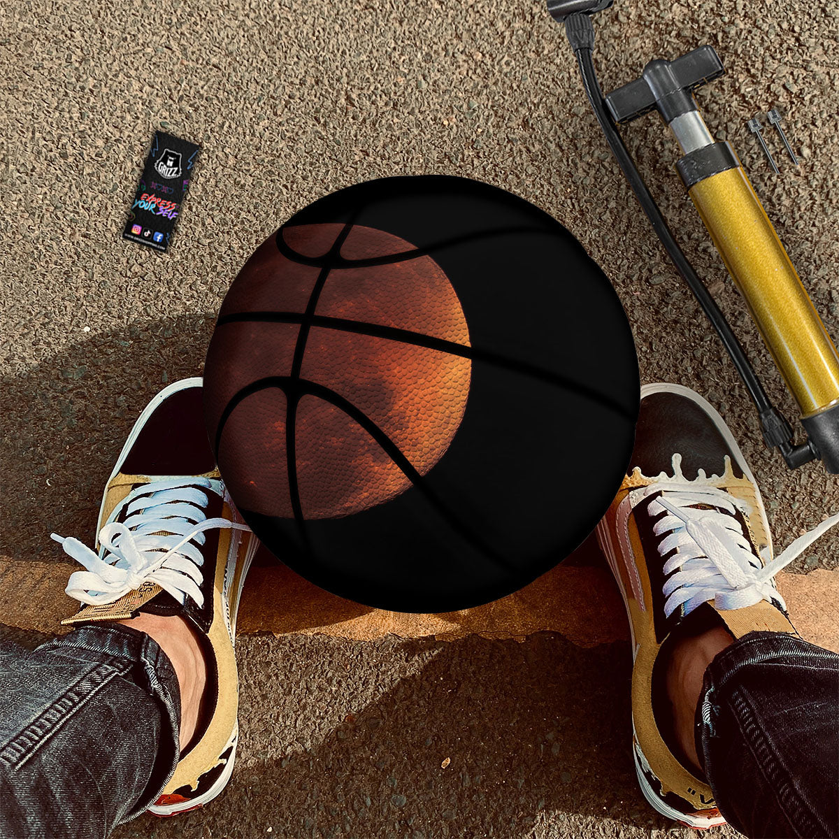 Lunar Cycle Eclipse Print Basketball-grizzshop