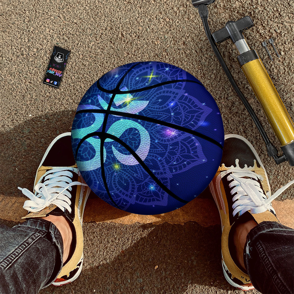 Melted Ice Cream Print Pattern Basketball
