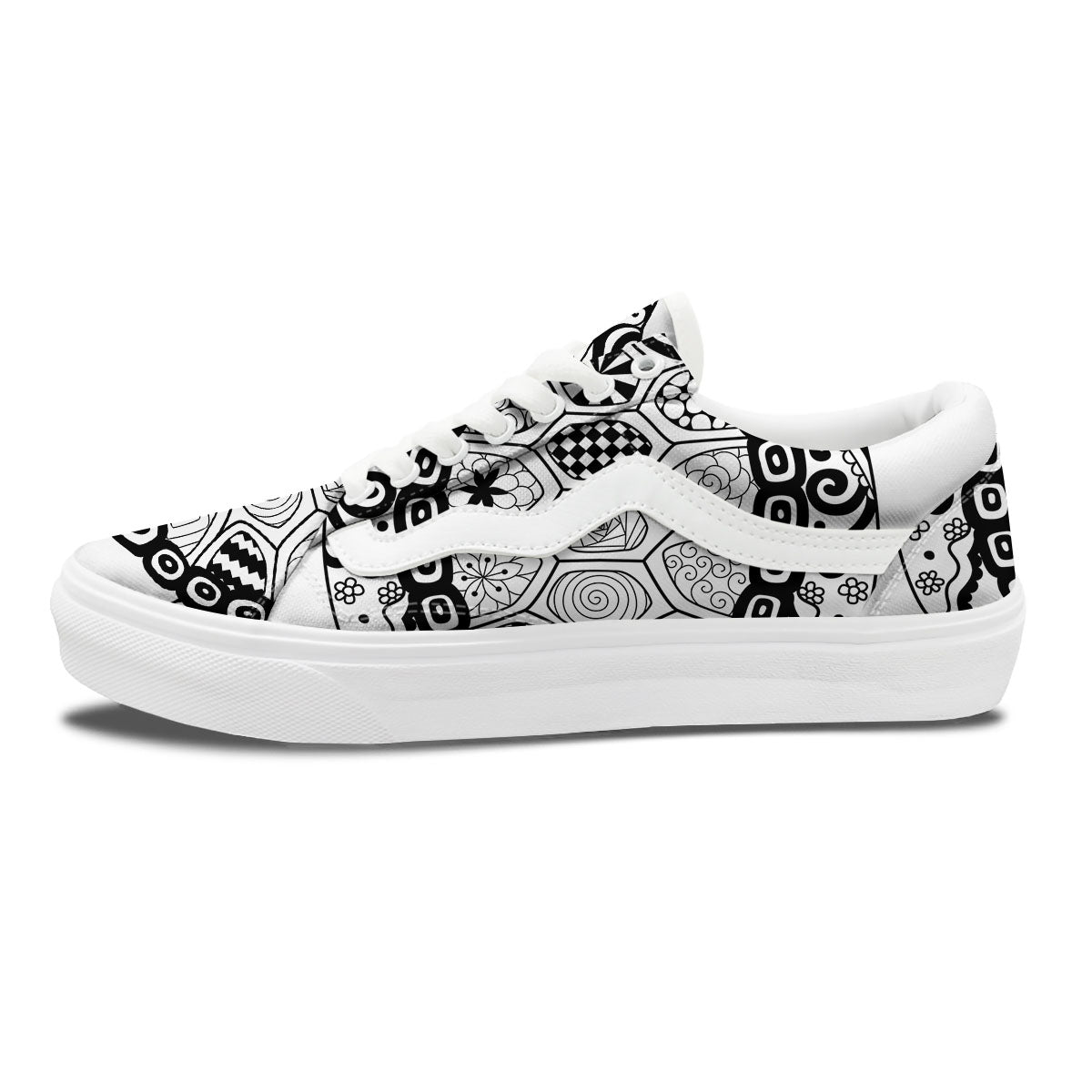 Maori Sea Turtle White And Black Print Skate Shoes-grizzshop