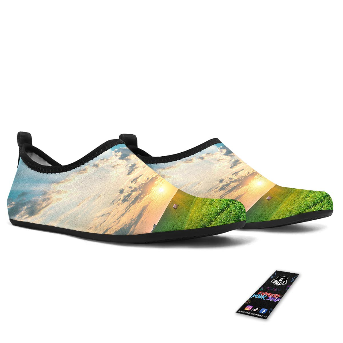 Meadow Sunrise Print Water Shoes-grizzshop