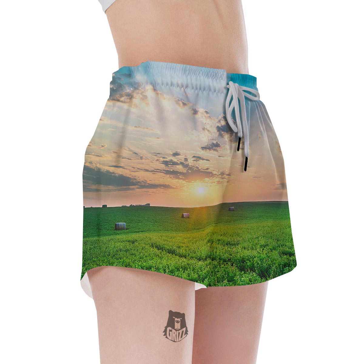 Meadow Sunrise Print Women's Shorts-grizzshop