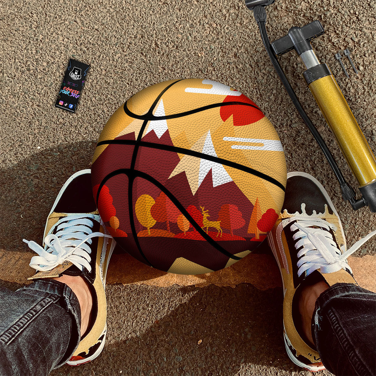 Mountain Autumn Print Basketball-grizzshop