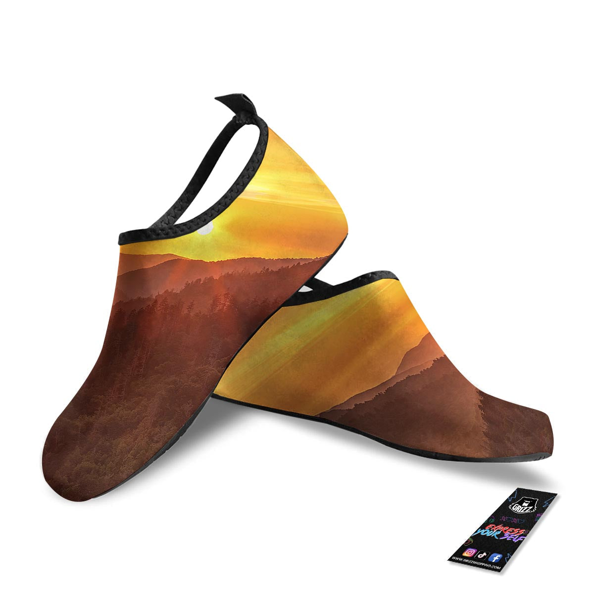 Mountain Sunset Print Water Shoes-grizzshop