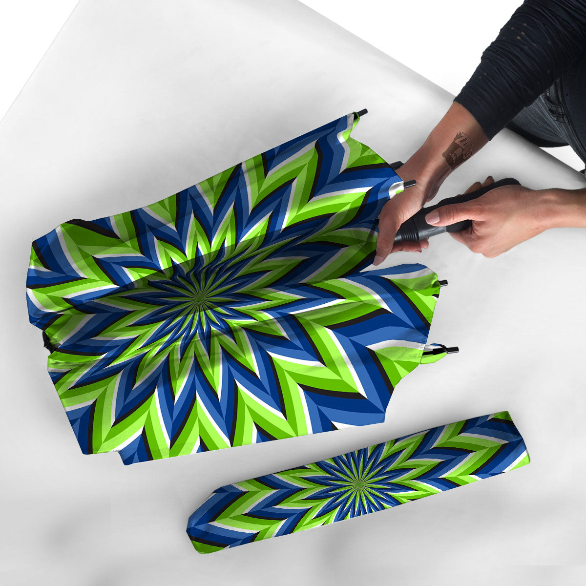 Moving Illusion Optical Green Flower Umbrella-grizzshop