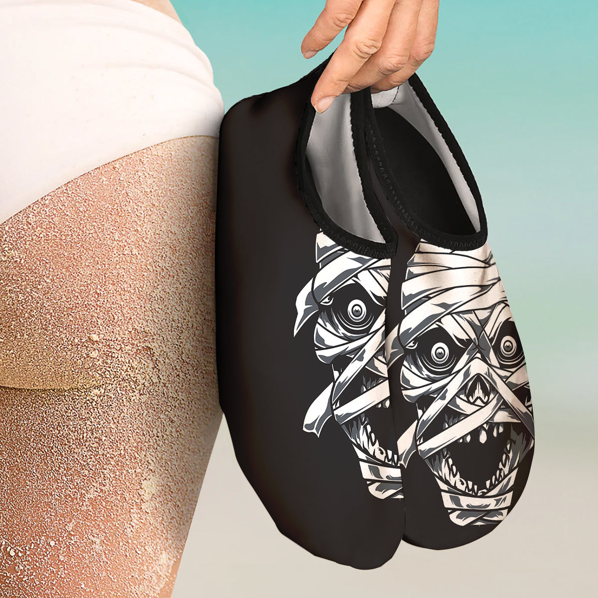 Mummy Head Print Water Shoes-grizzshop