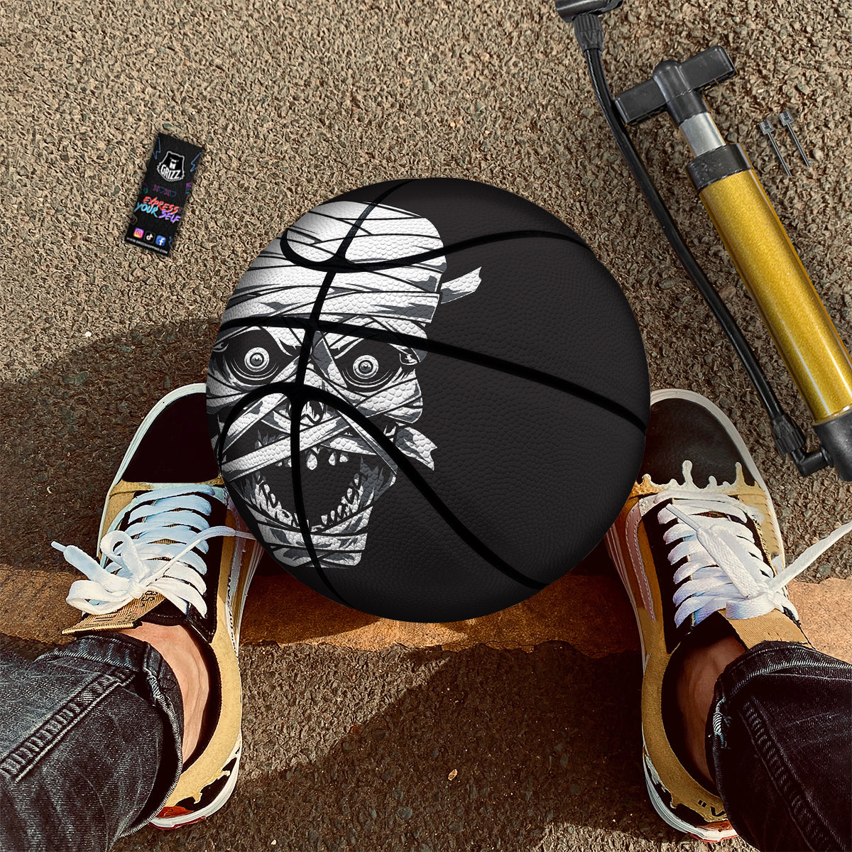 Mummy Head Print Basketball
