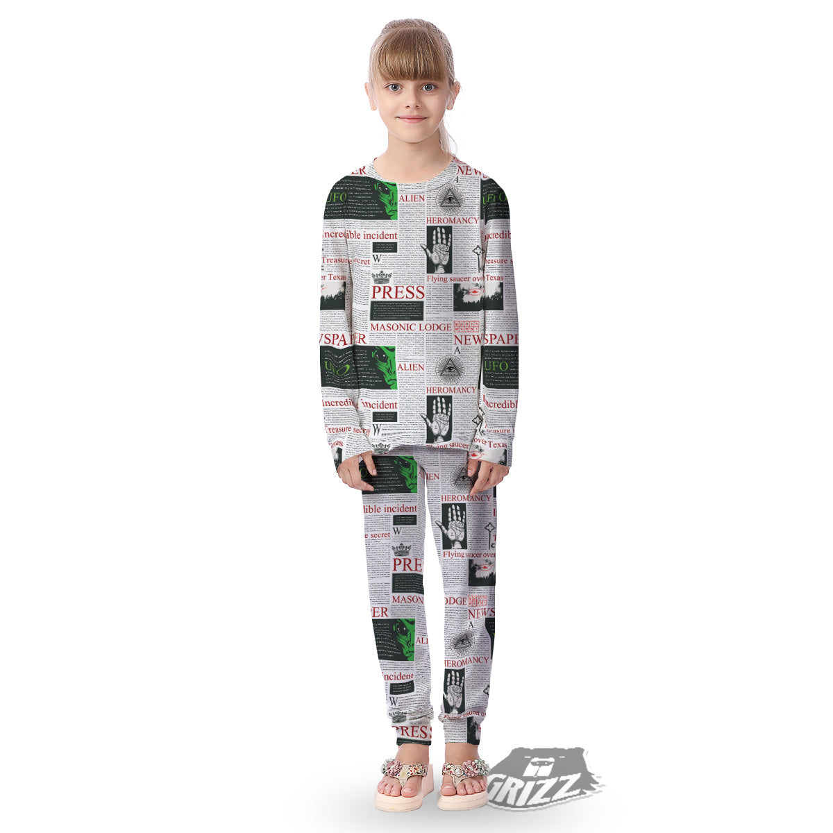 Newspaper Aliens Topic Print Pattern Kid's Pajamas-grizzshop