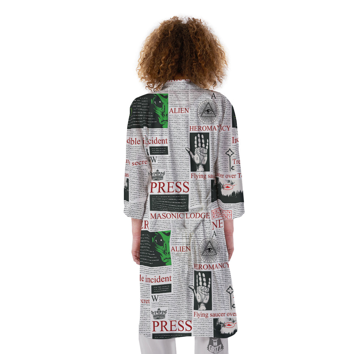 Newspaper Aliens Topic Print Pattern Kimono-grizzshop
