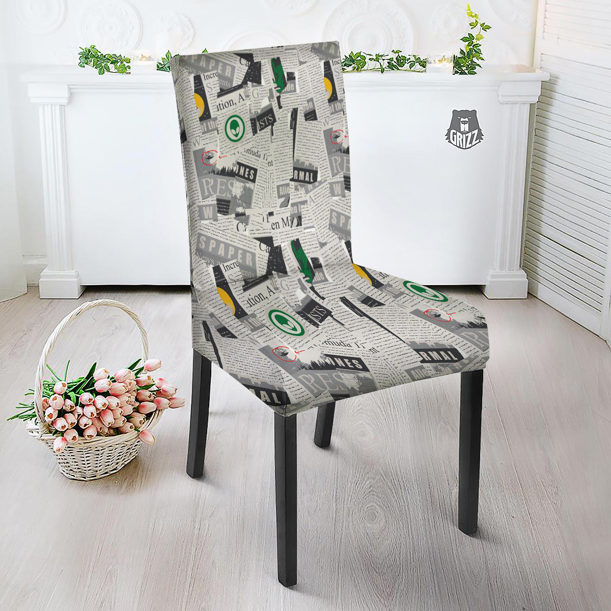 Newspaper Clippings On Aliens Topic Print Pattern Dining Chair Slipcover-grizzshop