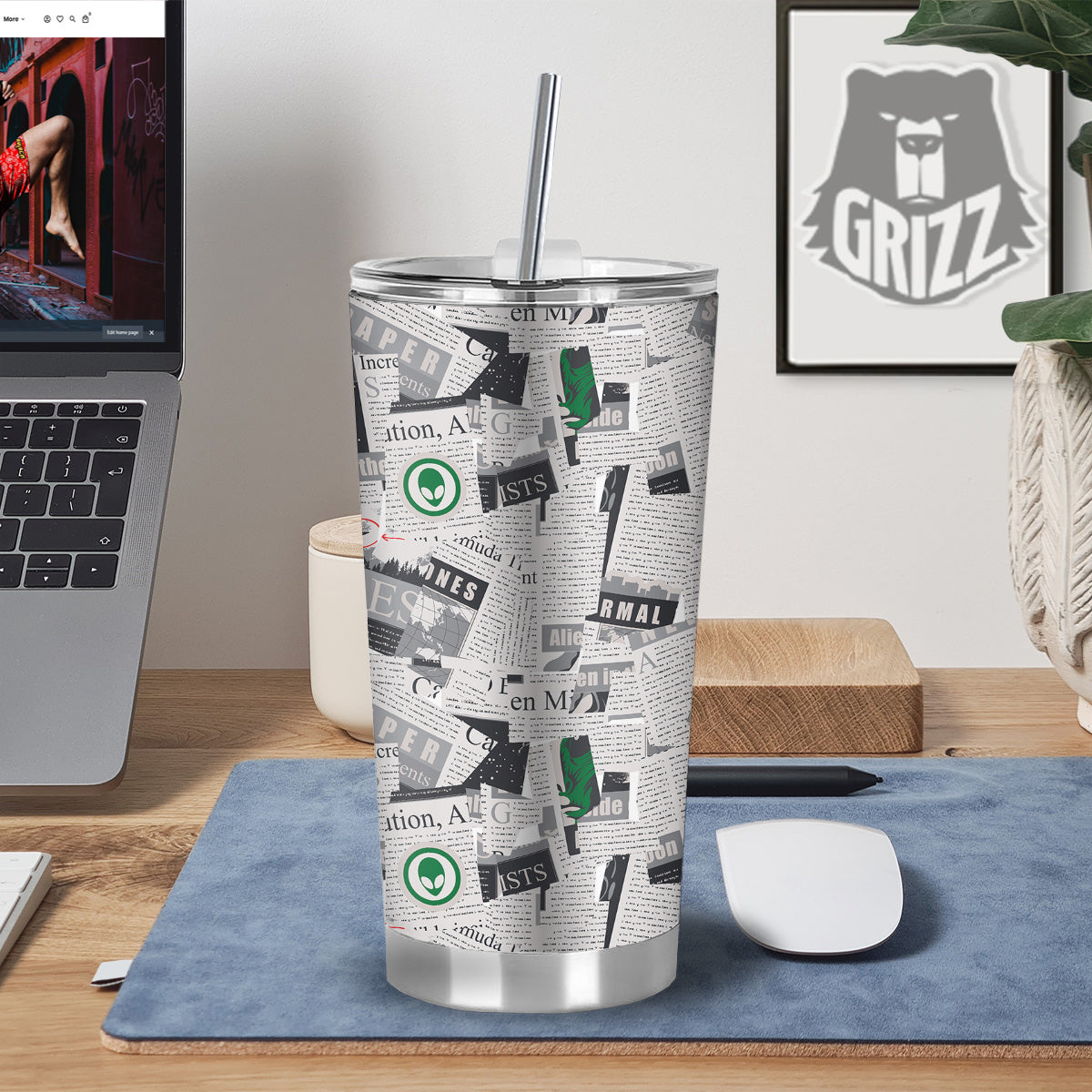 Newspaper Clippings On Aliens Topic Print Pattern Tumbler-grizzshop