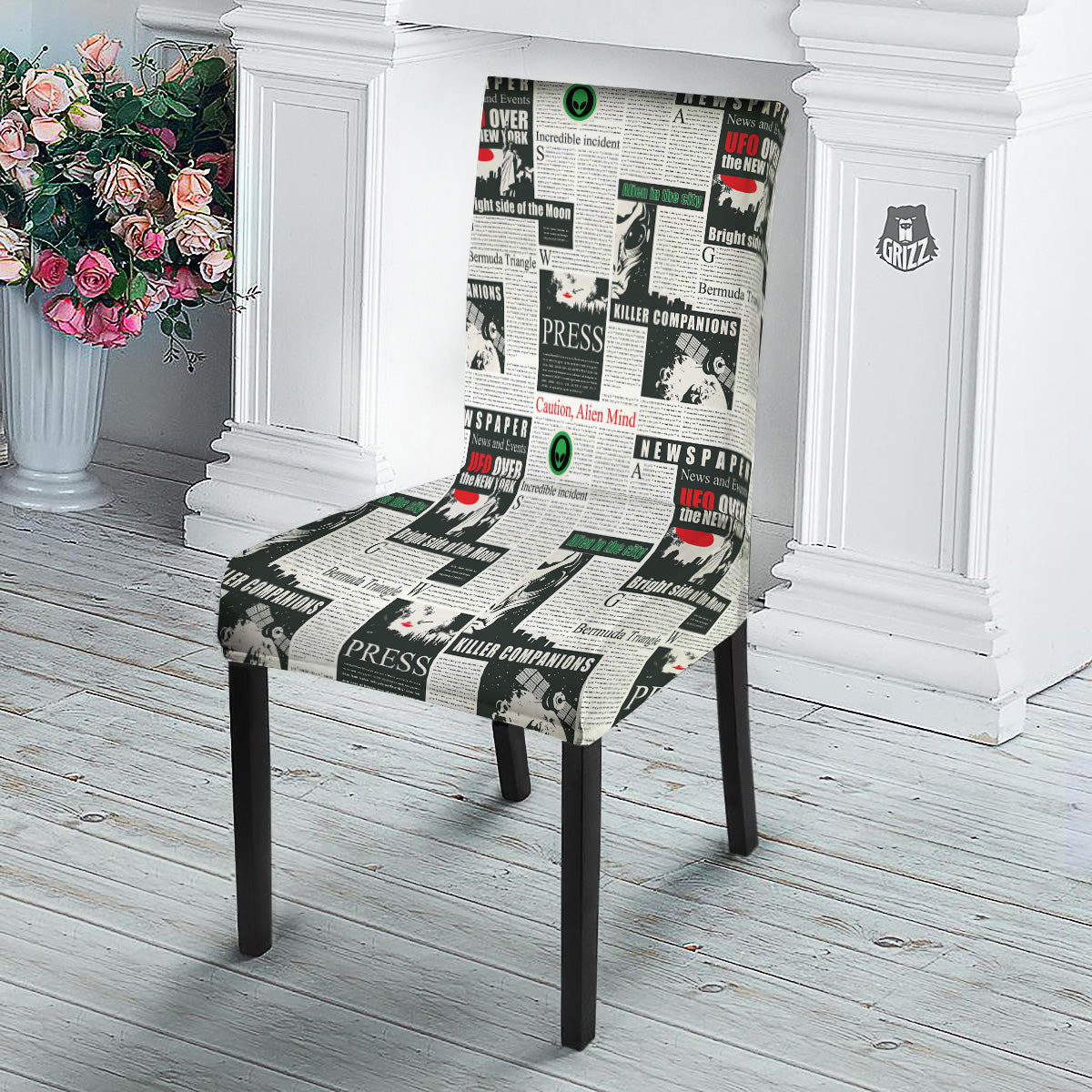 Newspaper Headlines Alien Print Pattern Dining Chair Slipcover-grizzshop