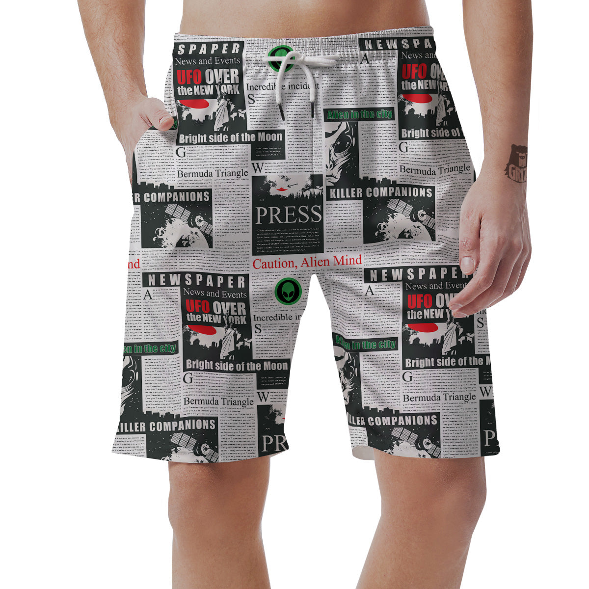 Newspaper Headlines Alien Print Pattern Men's Shorts-grizzshop