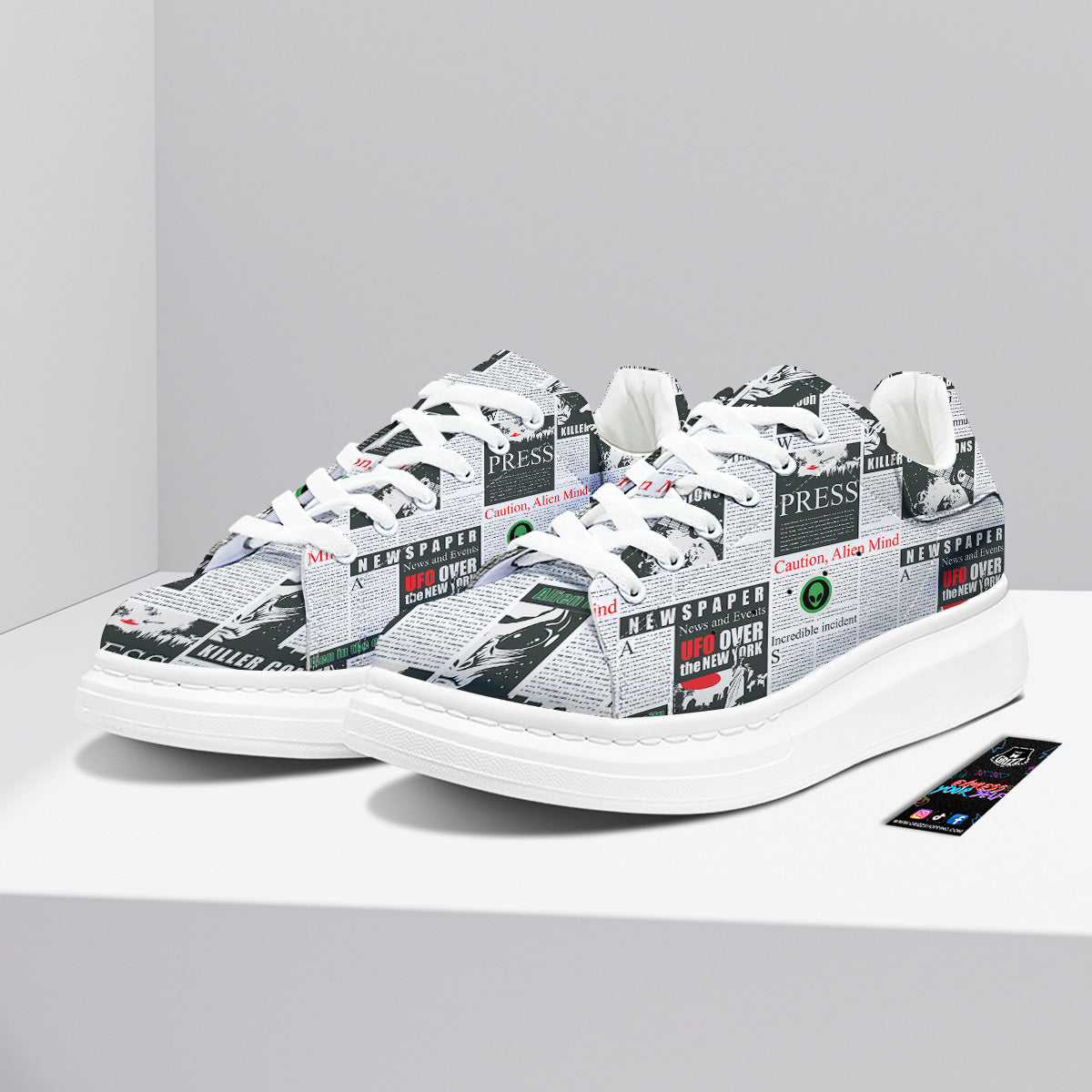Newspaper Headlines Alien Print Pattern Platform Shoes-grizzshop
