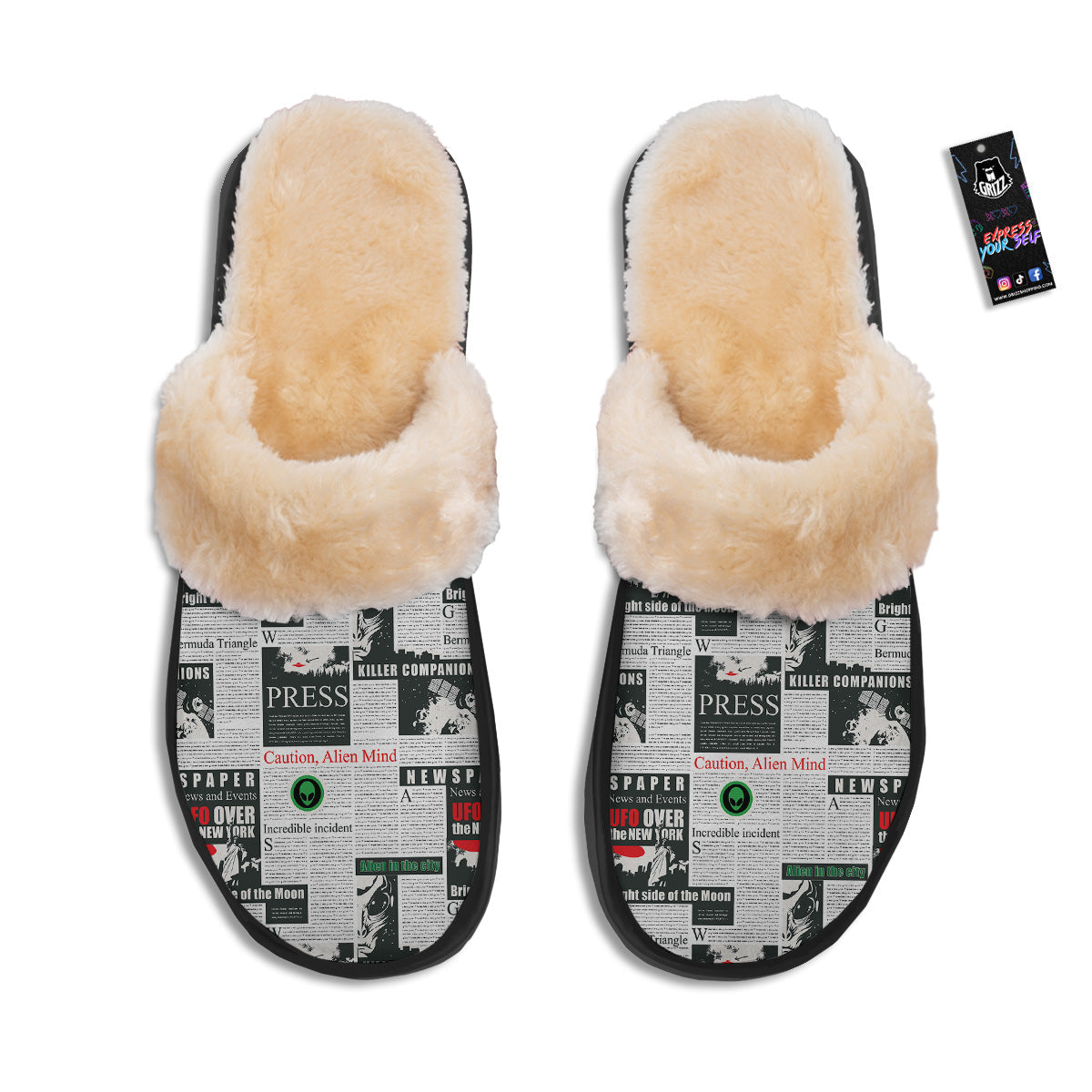 Newspaper Headlines Alien Print Pattern Slippers-grizzshop