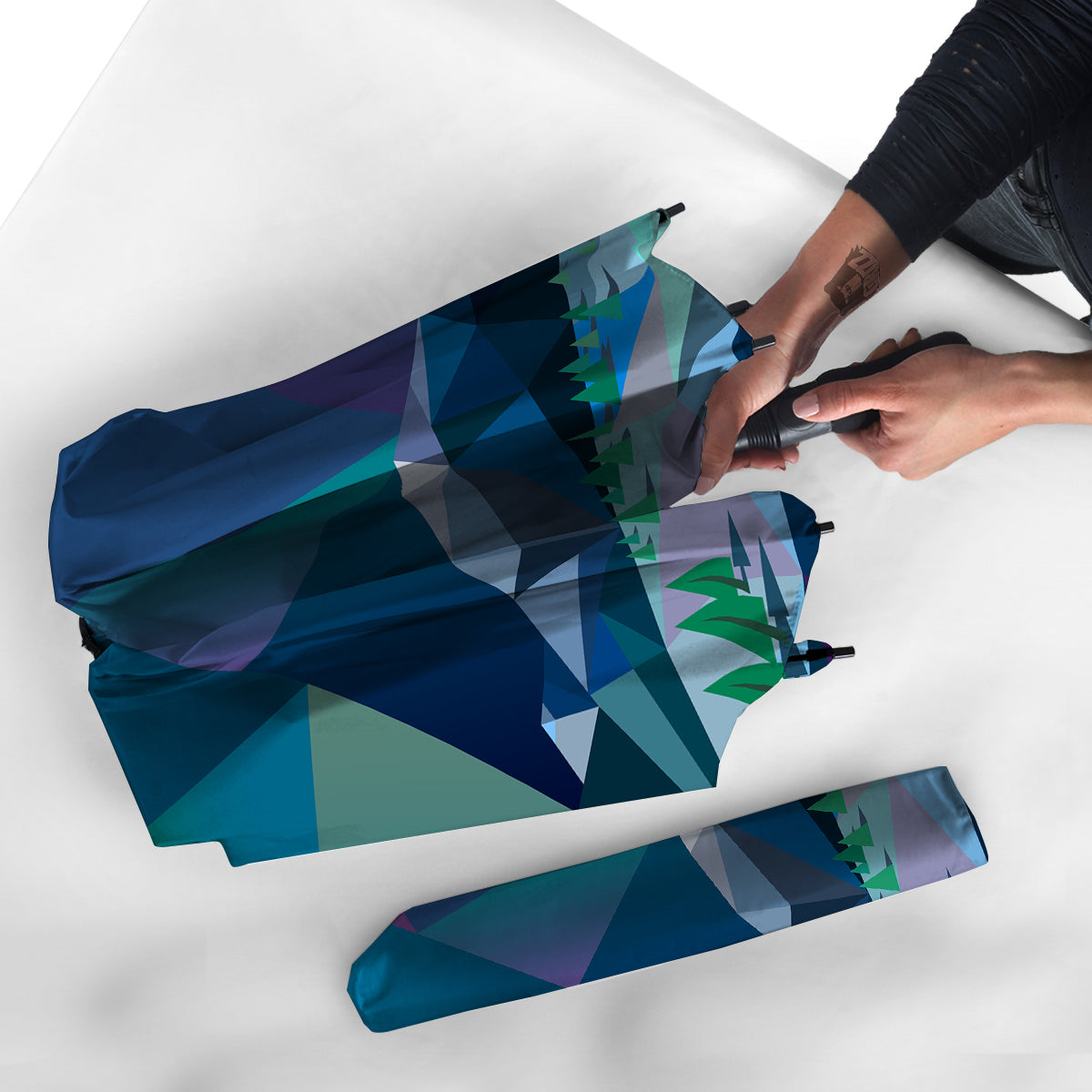 Northern Lights Geometric Polygonal Print Umbrella-grizzshop