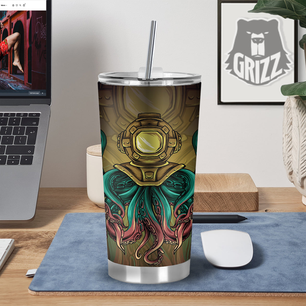 Octopus And Diving Helmet Print Tumbler-grizzshop