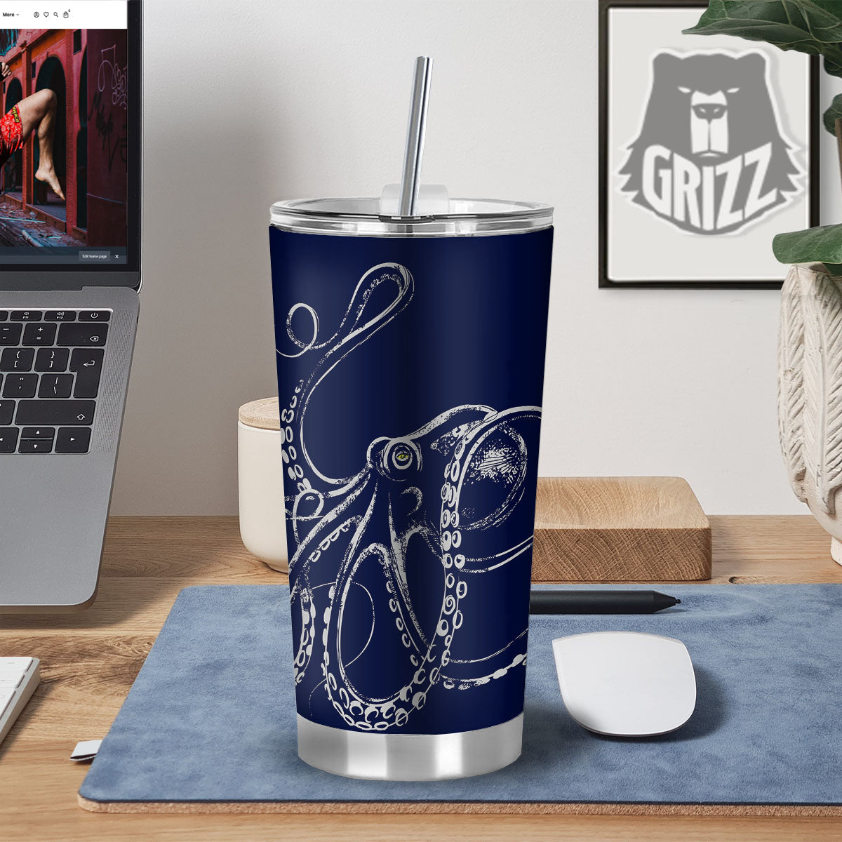 Octopus Tentacles Print Tumbler-grizzshop