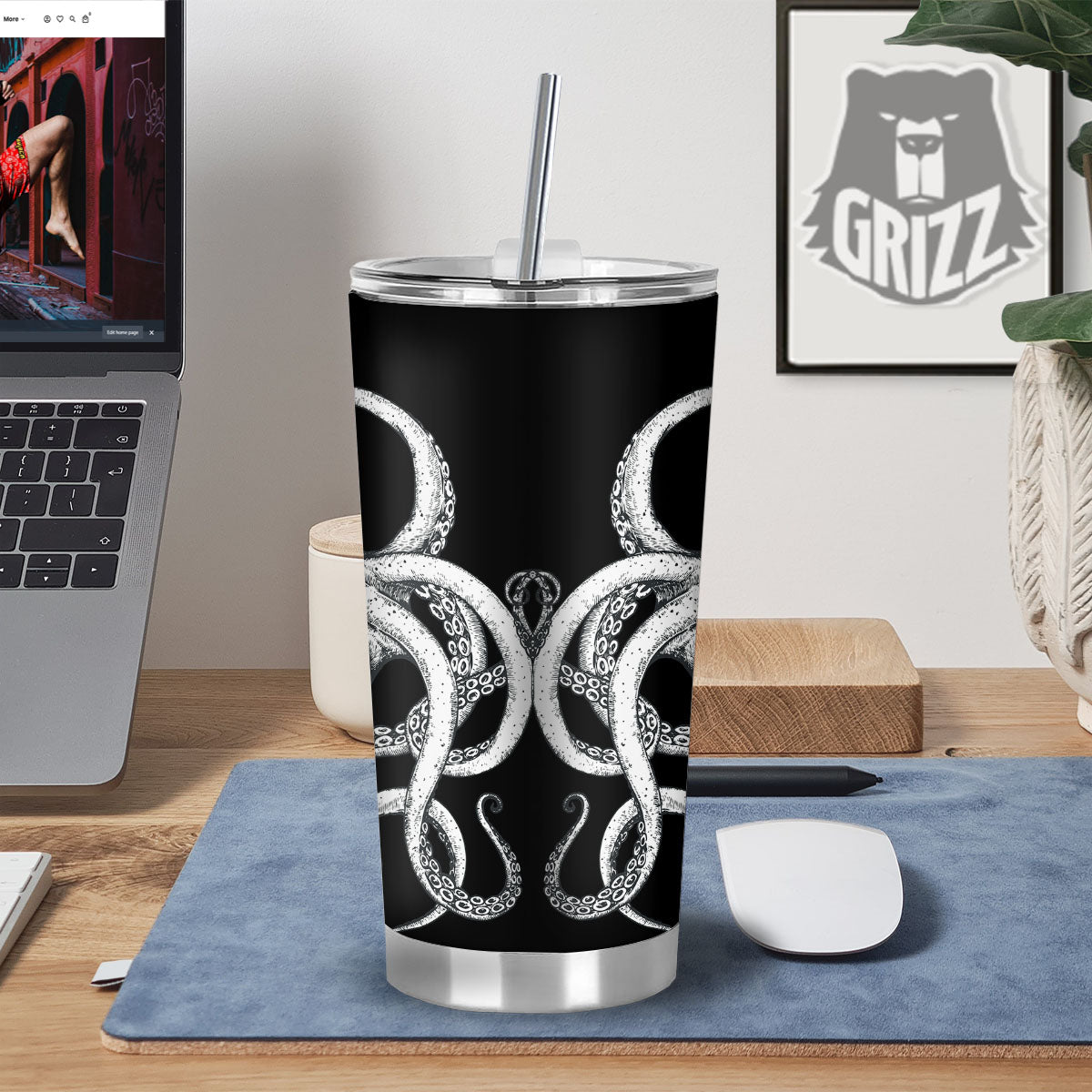 Octopus Tentacles White And Black Print Tumbler-grizzshop