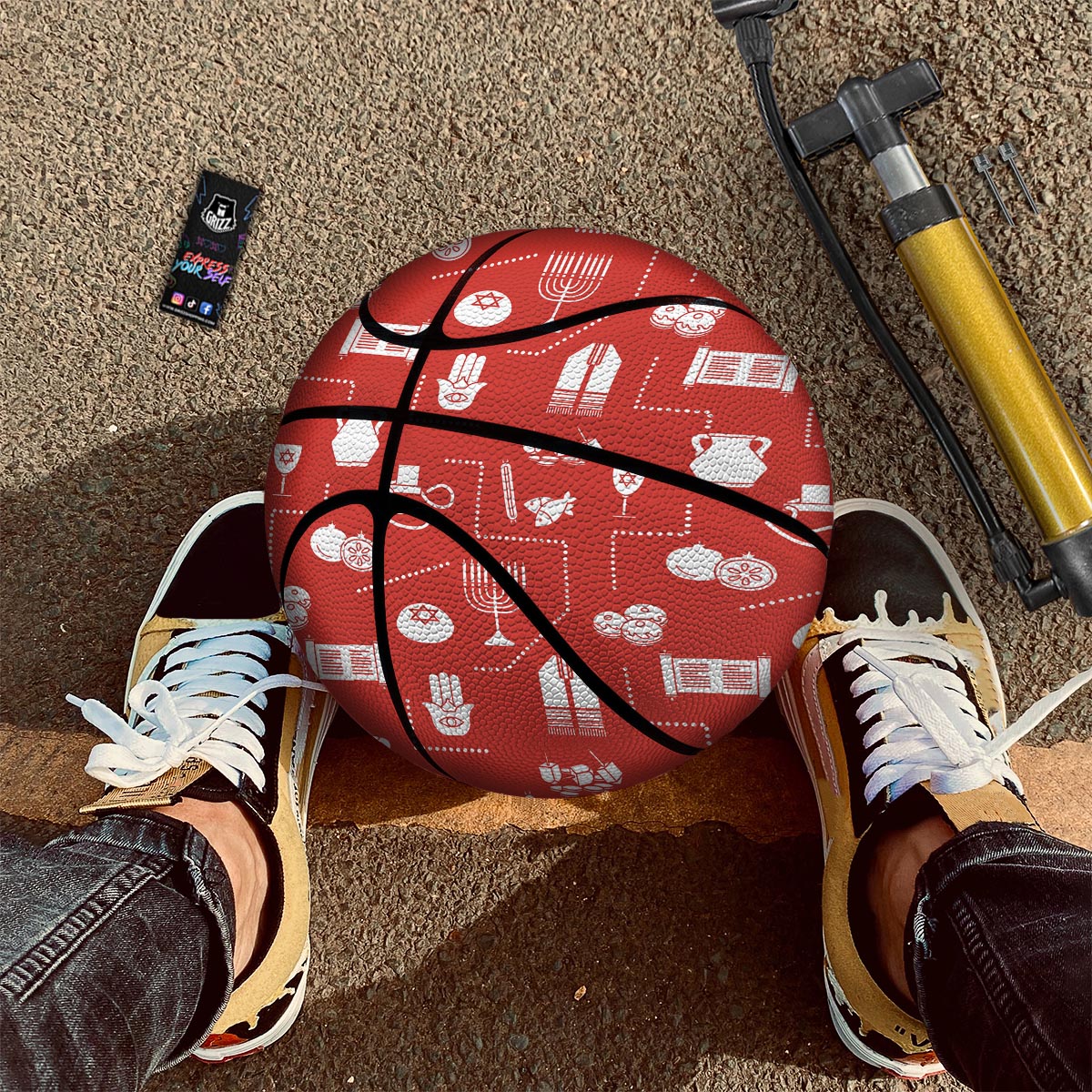Owl Yin Yang Print Basketball