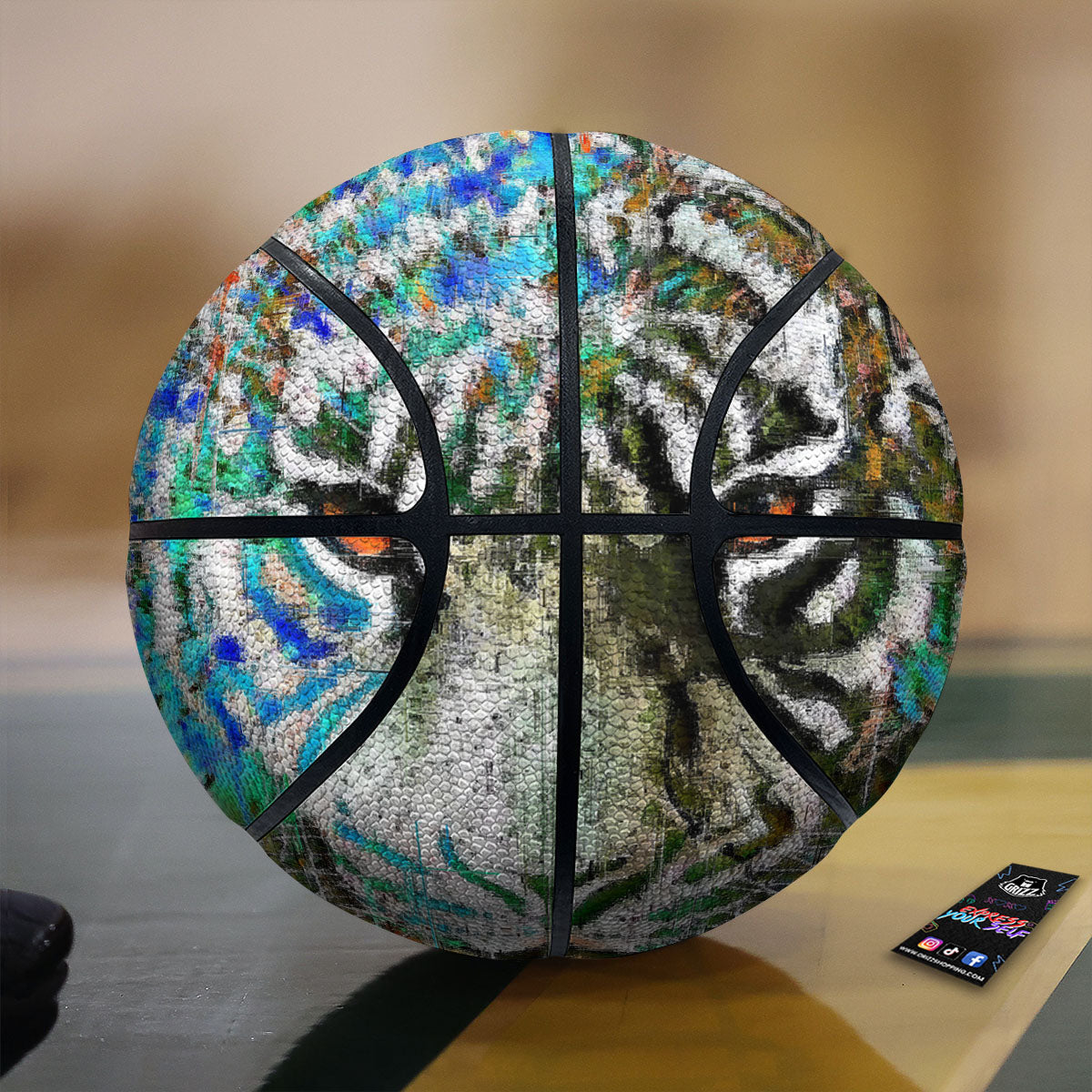 Painting White Tiger Print Basketball