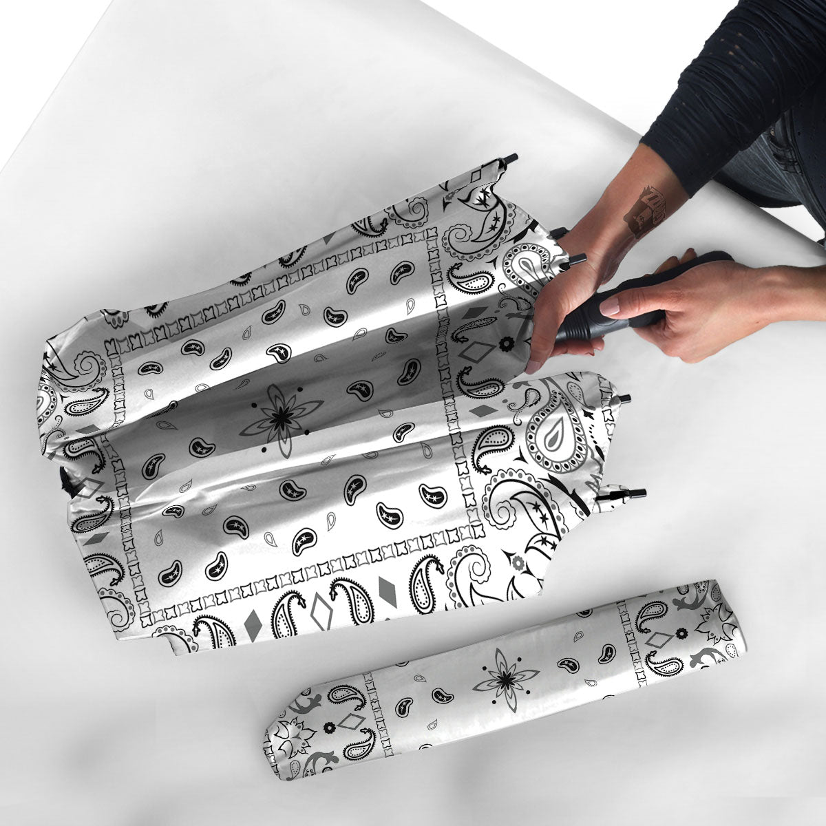 Paisley Bandana White And Black Print Umbrella-grizzshop