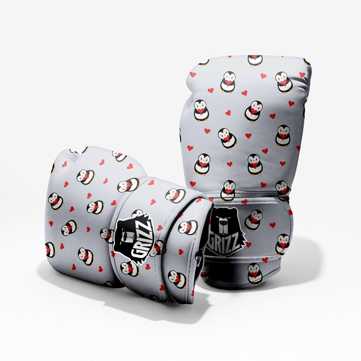 Penguin And Red Heart Print Pattern Pro Boxing Glove