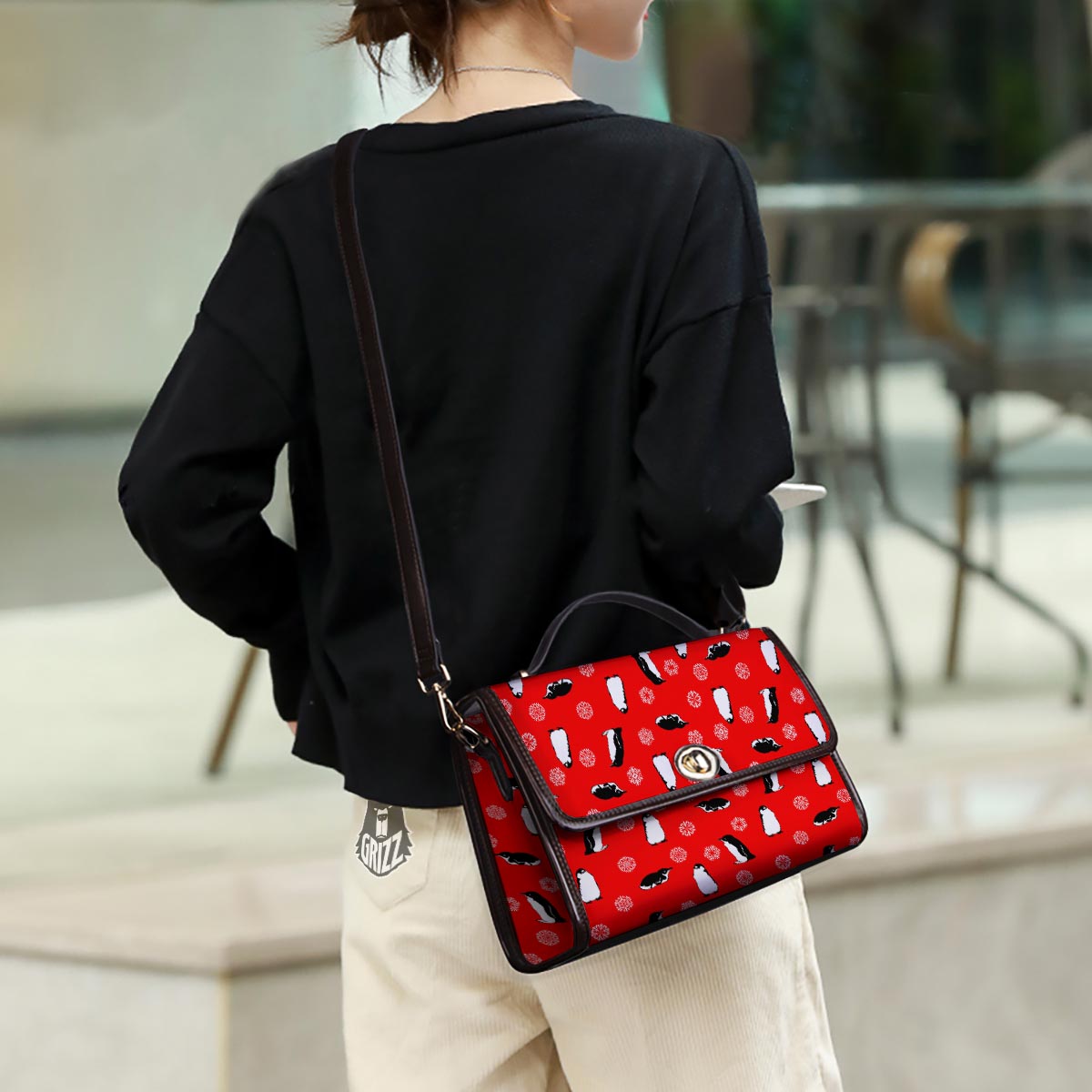 Penguin Red Snow Print Pattern Women's Satchel Bag