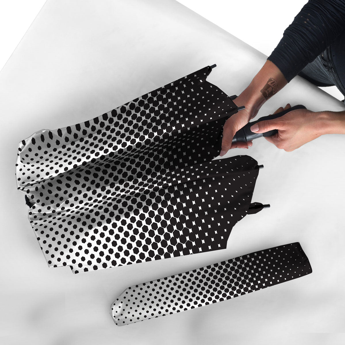 Pentagon Halftone Print Umbrella-grizzshop