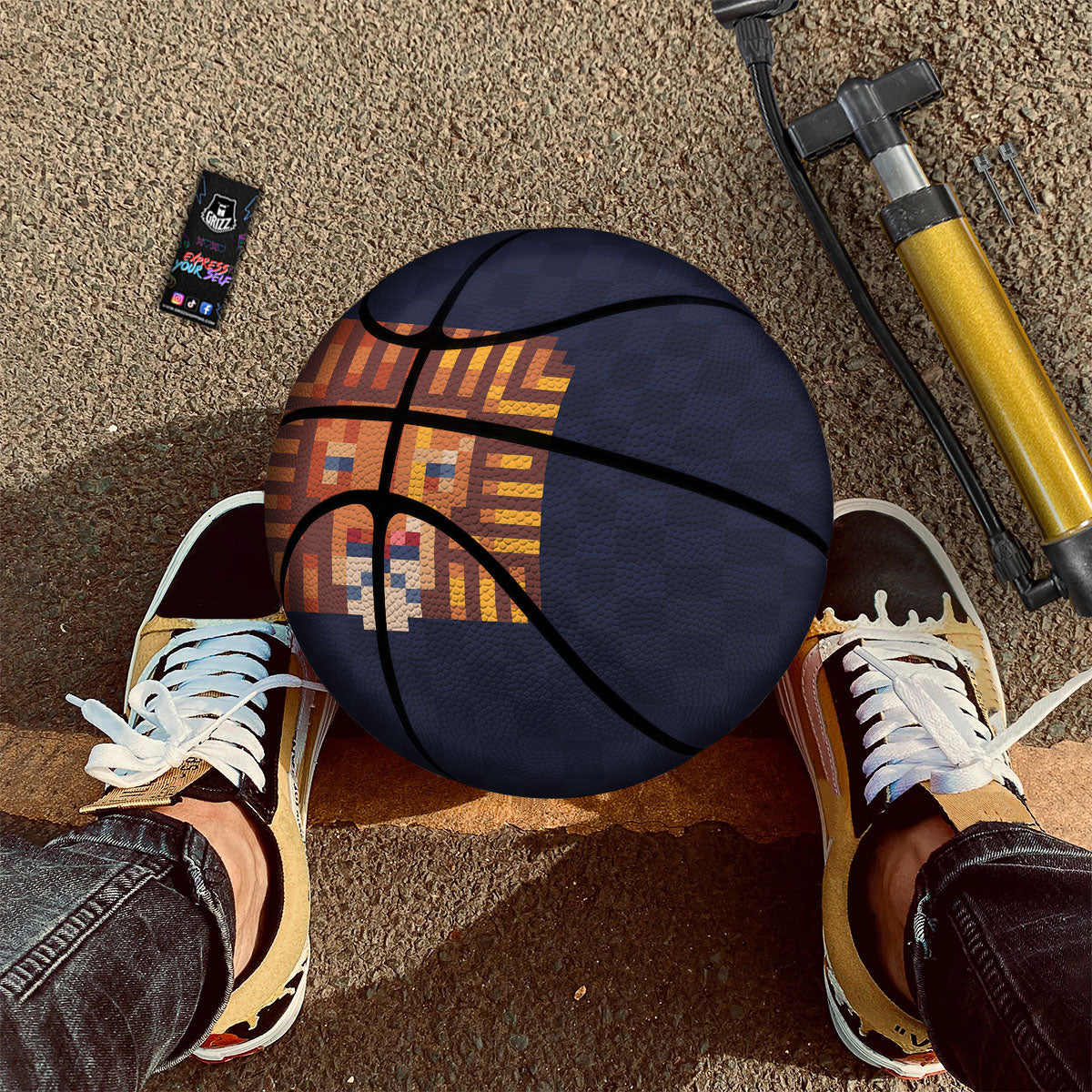 Pixel Leo Print Basketball-grizzshop
