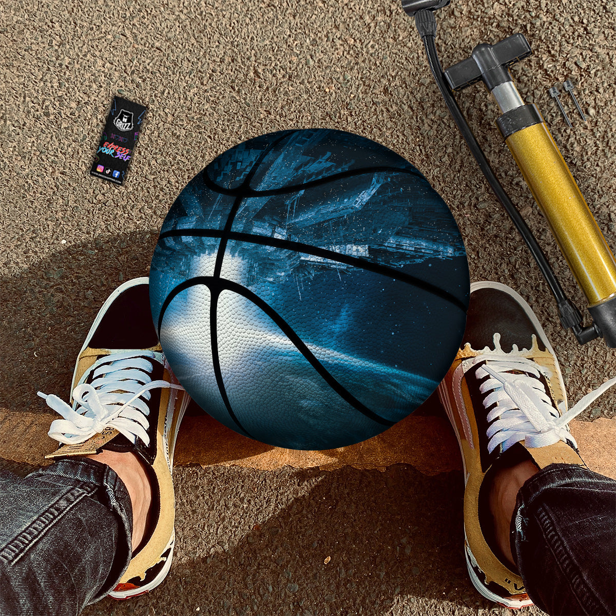 Planetary Invasion Print Basketball