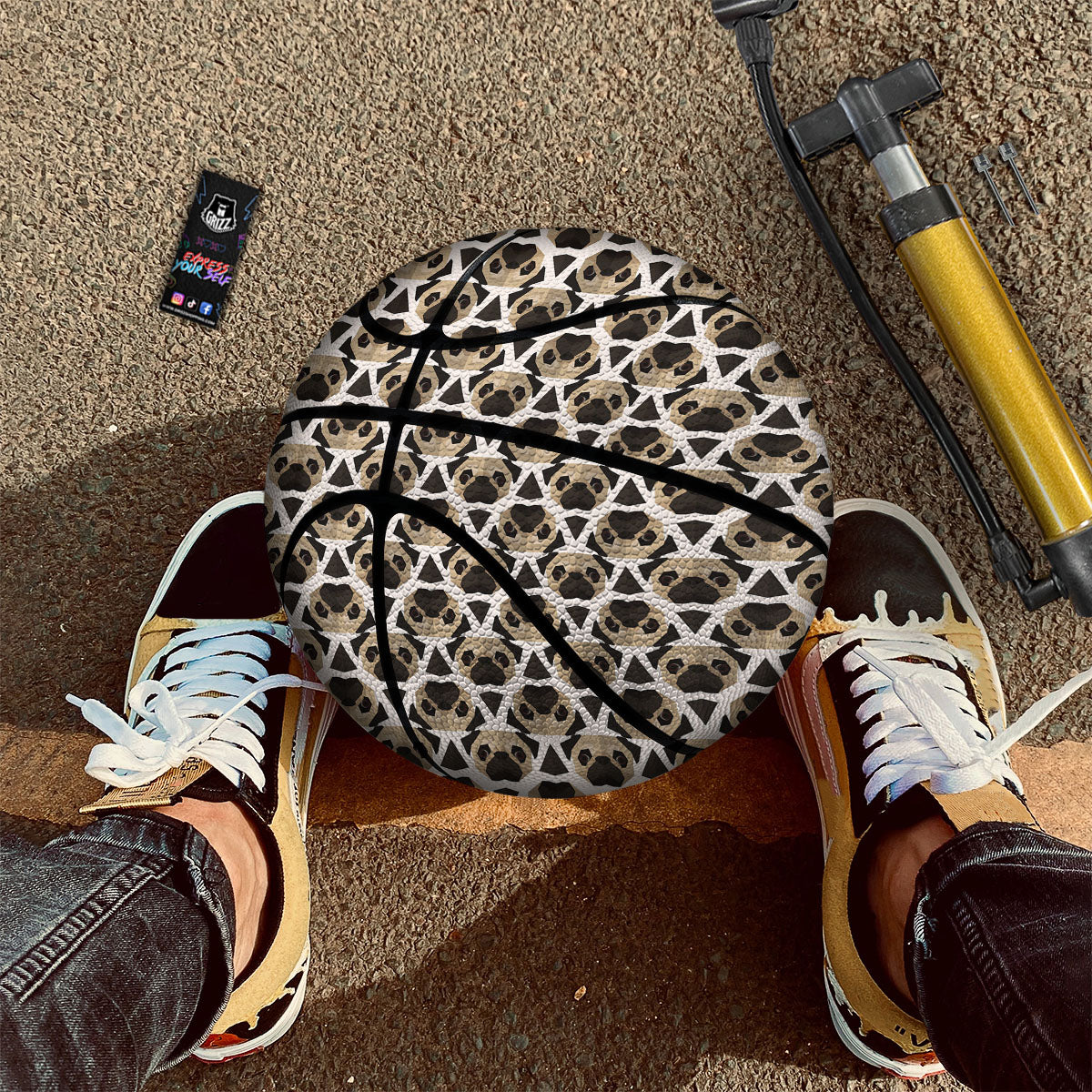 Pug Geometric Print Pattern Basketball-grizzshop