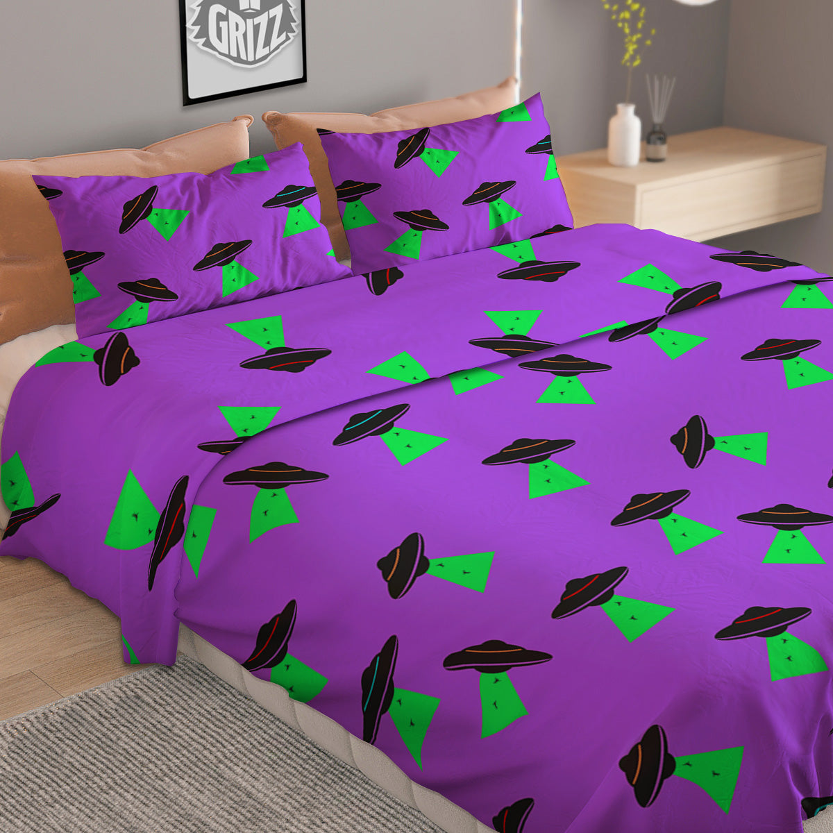 Purple UFO Alien Spaceship Print Pattern Duvet Cover Bedding Set
