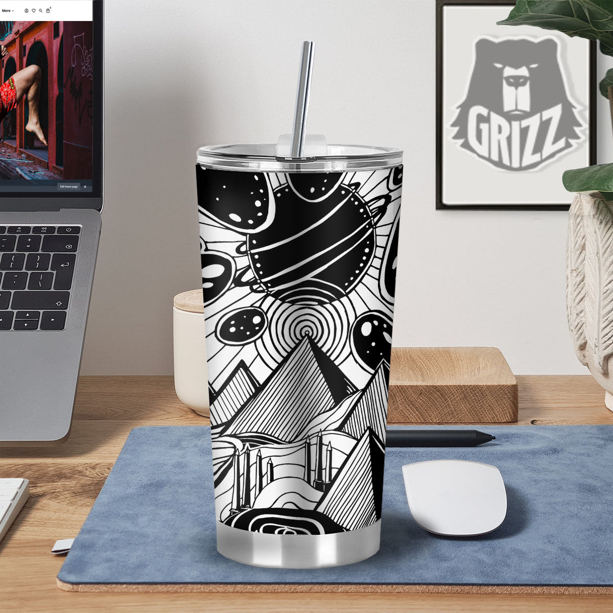 Pyramid UFO Print Tumbler-grizzshop