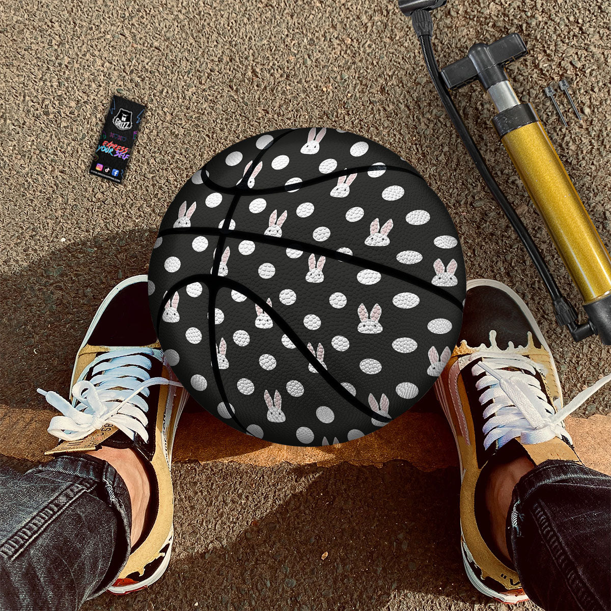 Rabbit Polka Dot Print Pattern Basketball-grizzshop