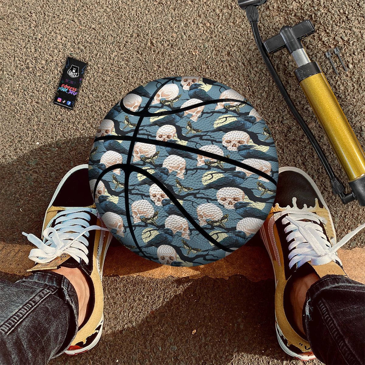 Raven Skull Print Pattern Basketball