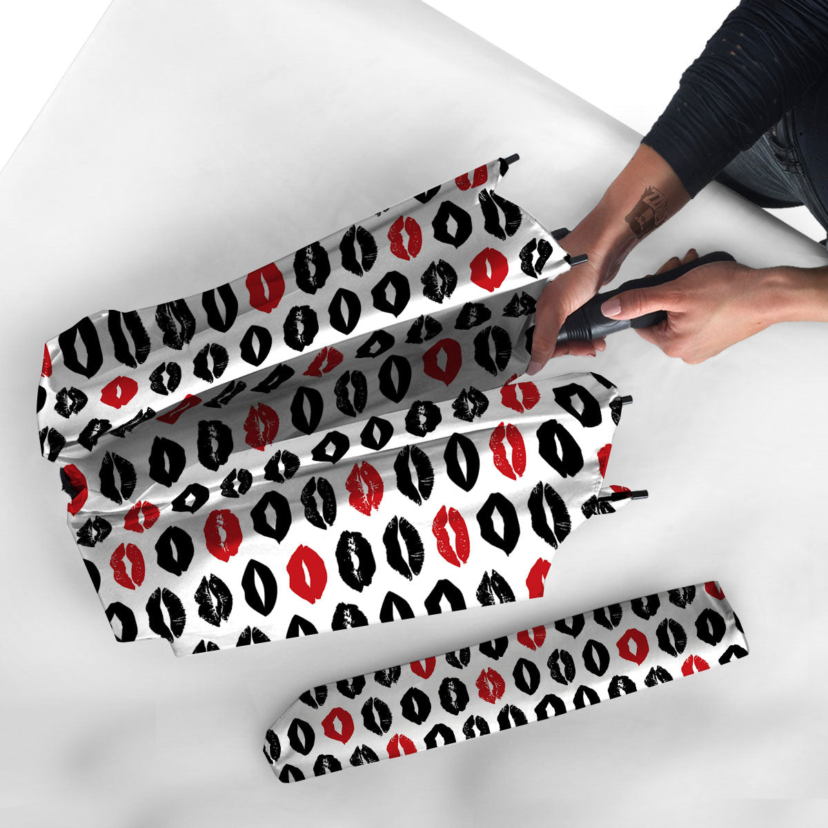 Red And Black Lips Print Pattern Umbrella-grizzshop