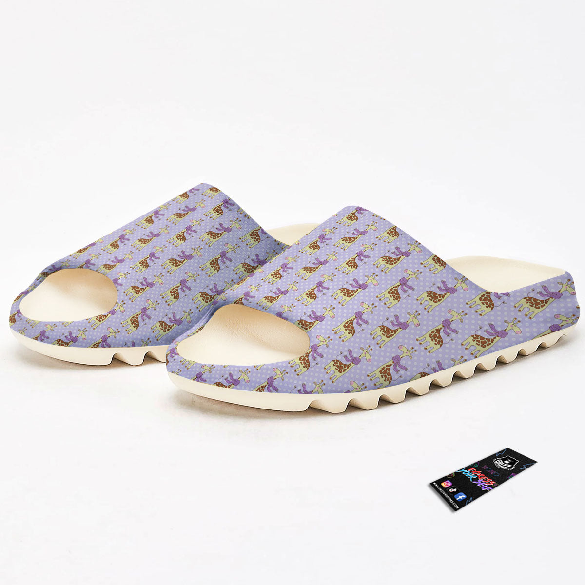 Scarf With Giraffe Print Pattern Sandals-grizzshop