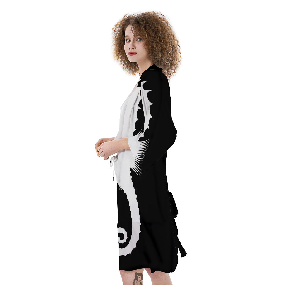 Seahorse White And Black Print Kimono-grizzshop