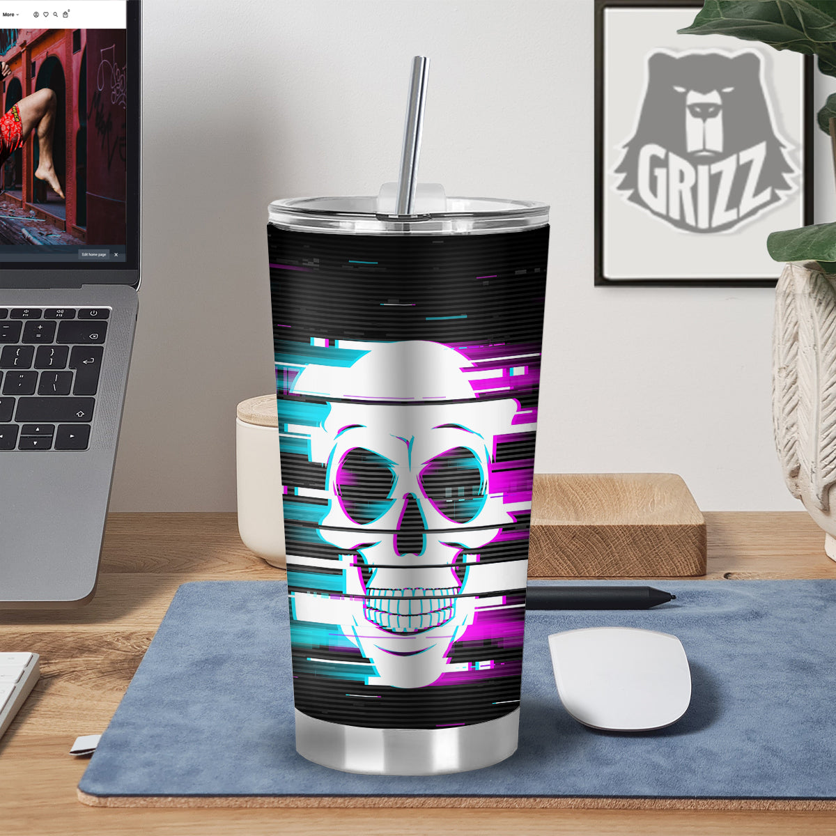 Smiling Skull Glitch Print Tumbler-grizzshop